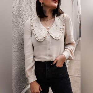 * ASTR Estelle Crochet Big Collar Blouse XS